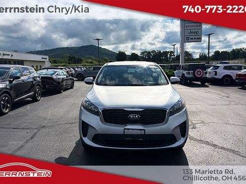 Used 2020 Kia Sorento LX FWD image 2