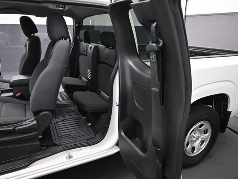 Used 2022 Nissan Frontier S w/ Technology Package image 14