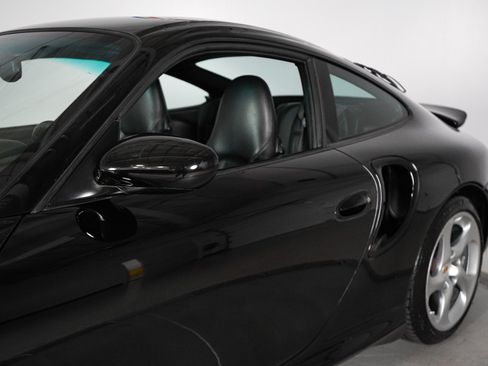 Used 2001 Porsche 911 Turbo AWD/4WD image 2
