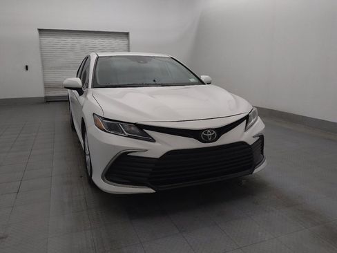 Used 2021 Toyota Camry LE image 14