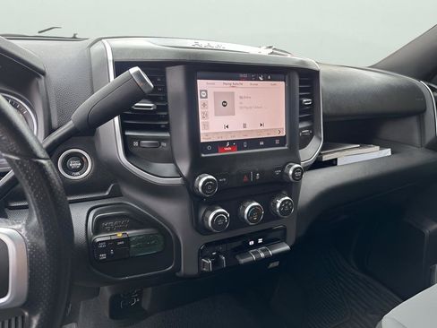 Used 2022 RAM 2500 Big Horn w/ Cold Weather Group image 32