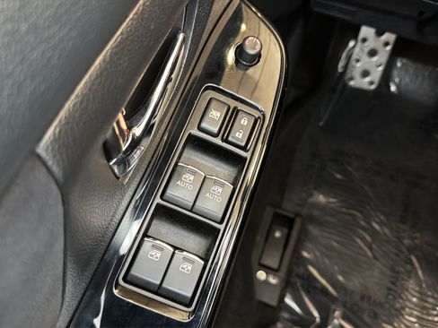 Used 2018 Subaru WRX STI AWD/4WD image 18