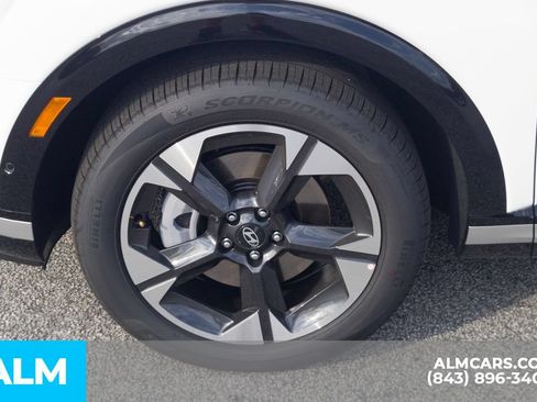 Certified 2026 Hyundai Palisade Limited FWD image 14