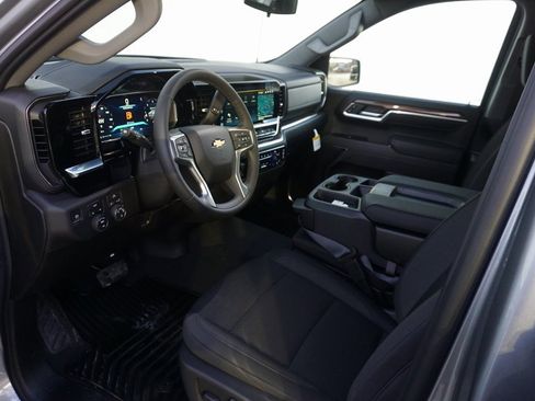 New 2026 Chevrolet Silverado 1500 LT image 9