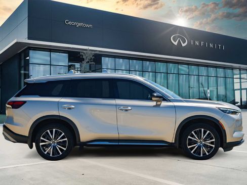 Certified 2023 INFINITI QX60 Sensory w/ Cargo Package FWD image 4