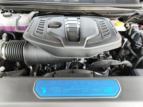 New 2025 Jeep Wagoneer Series II image 25