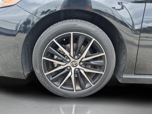 Used 2024 Toyota Camry SE w/ Convenience Package FWD image 31