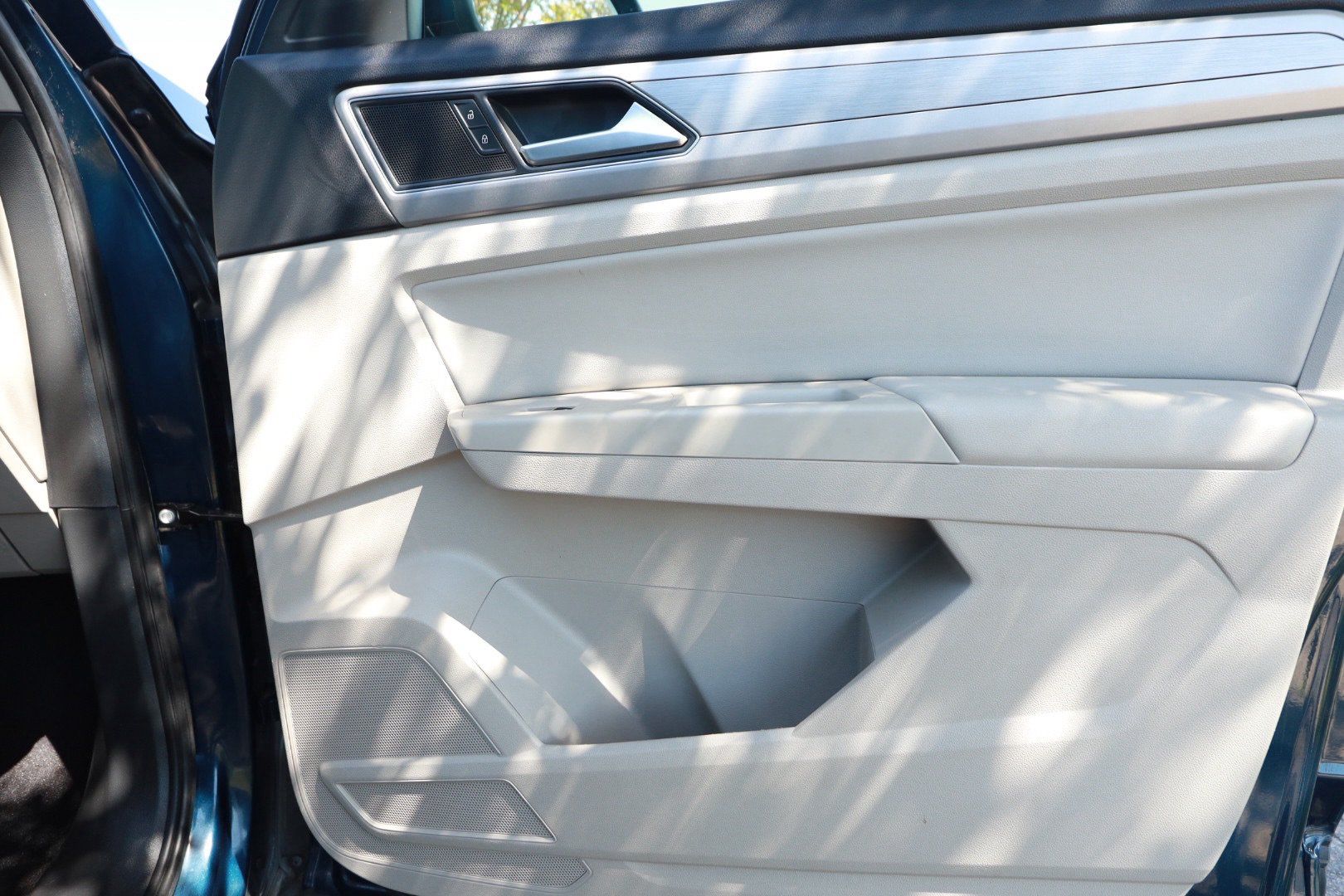 Used 2018 Volkswagen Atlas SE FWD image 31
