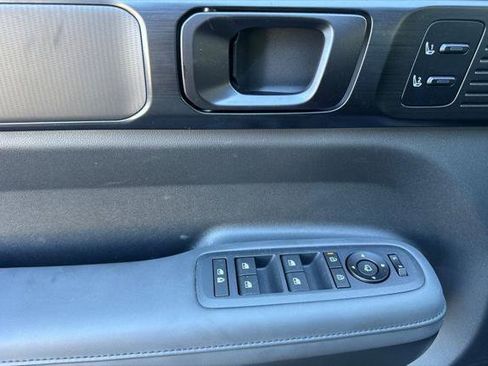 New 2025 Hyundai Santa Fe Calligraphy image 8