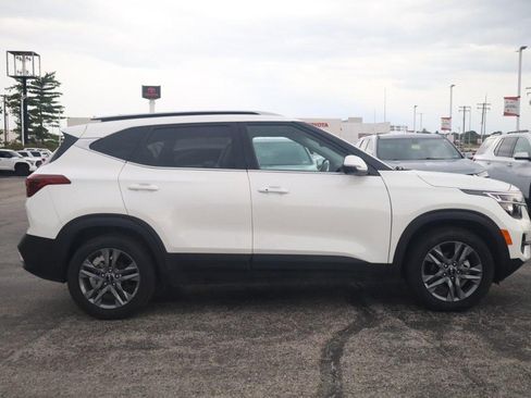 Used 2023 Kia Seltos S FWD image 4