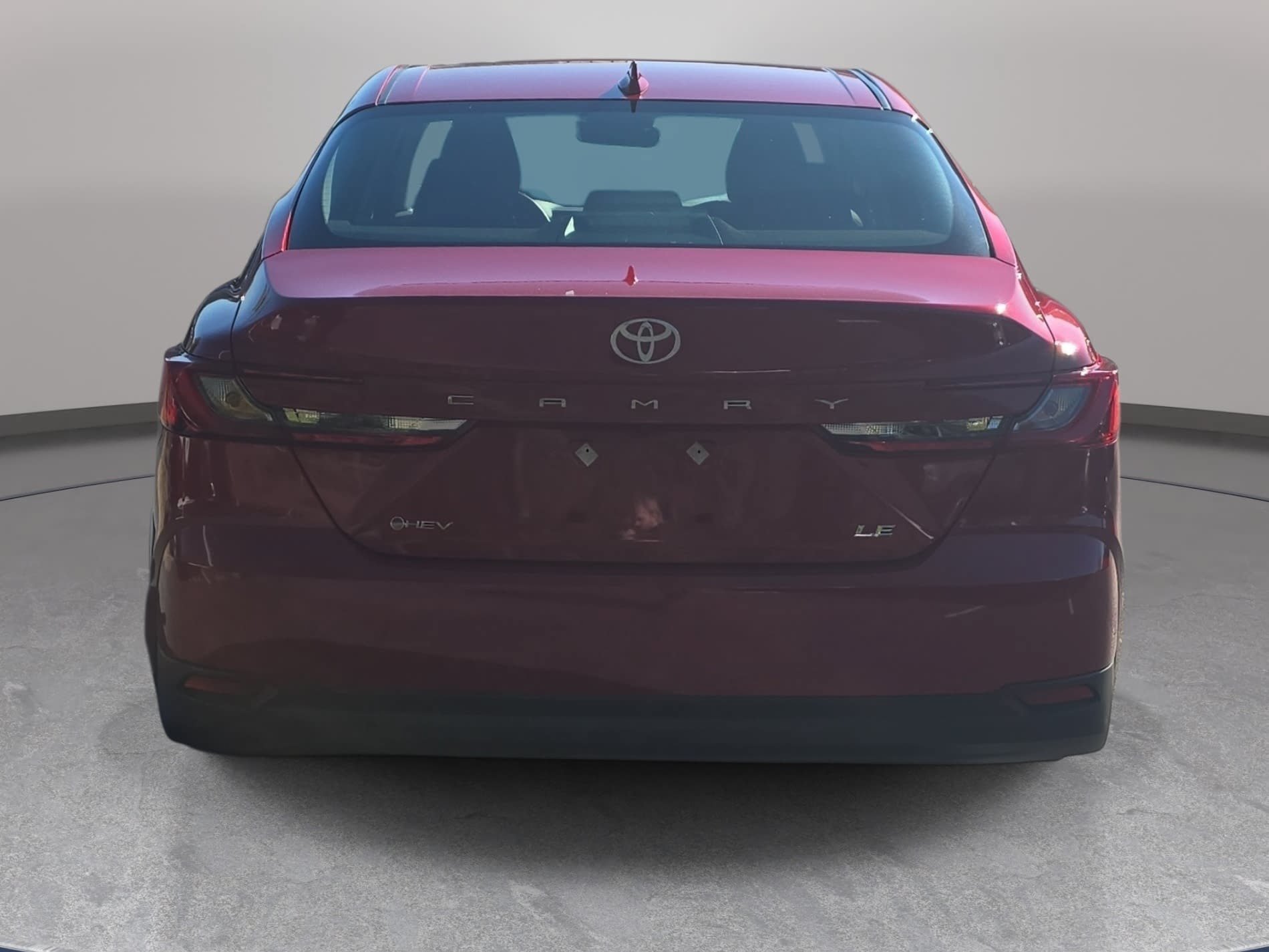 Used 2025 Toyota Camry LE w/ Convenience Package FWD image 6