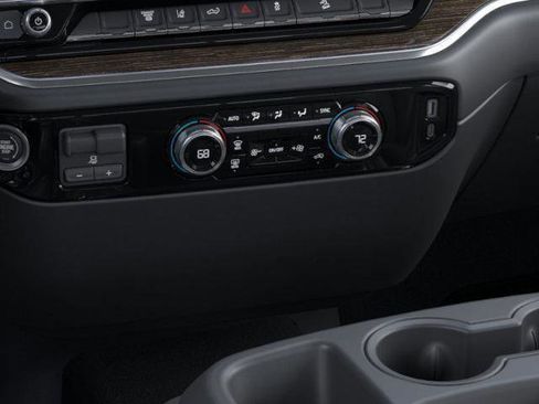 New 2026 GMC Sierra 3500 SLE image 23