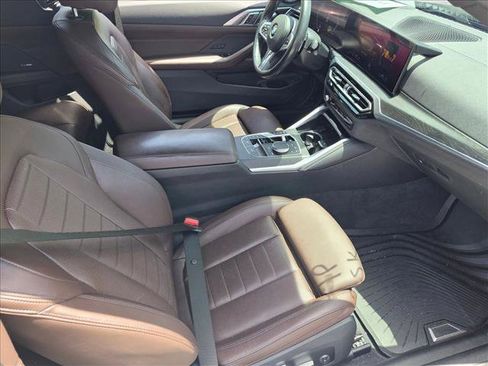 Used 2024 BMW 430i Convertible w/ M Sport Package RWD image 19