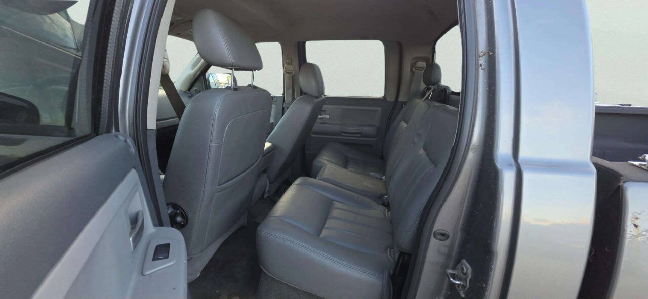 Used 2007 Dodge Dakota Laramie w/ Popular Equipment Group AWD/4WD image 7