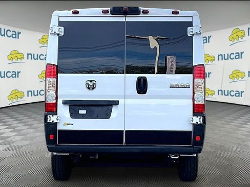 Used 2025 RAM ProMaster 2500 w/ U-Haul Equipment Group FWD image 5
