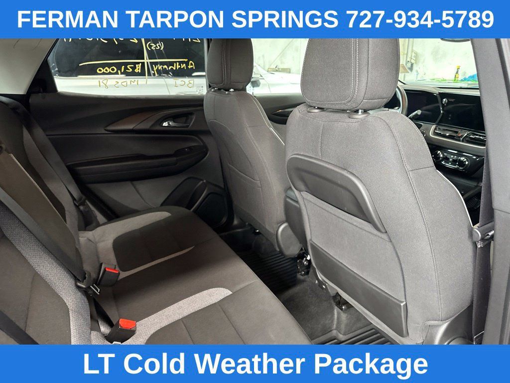 Used 2025 Chevrolet TrailBlazer LT w/ Convenience Package AWD/4WD image 7