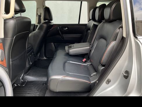 Used 2019 Nissan Armada SL w/ Premium Package AWD/4WD image 11