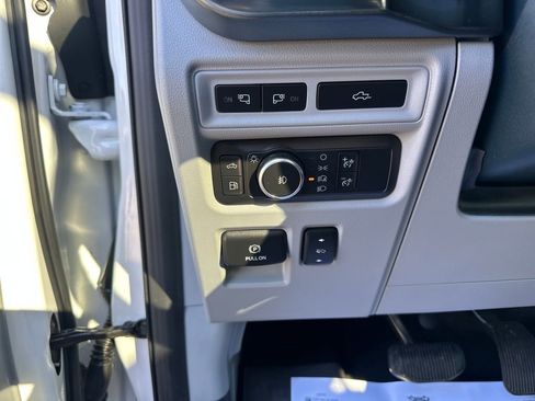 Used 2021 Ford F150 Limited image 21