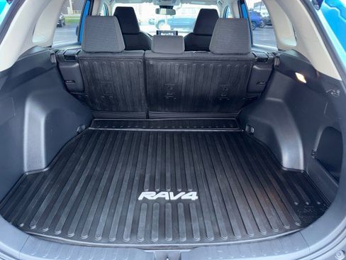 Used 2019 Toyota RAV4 LE w/ All Weather Liner Package image 24