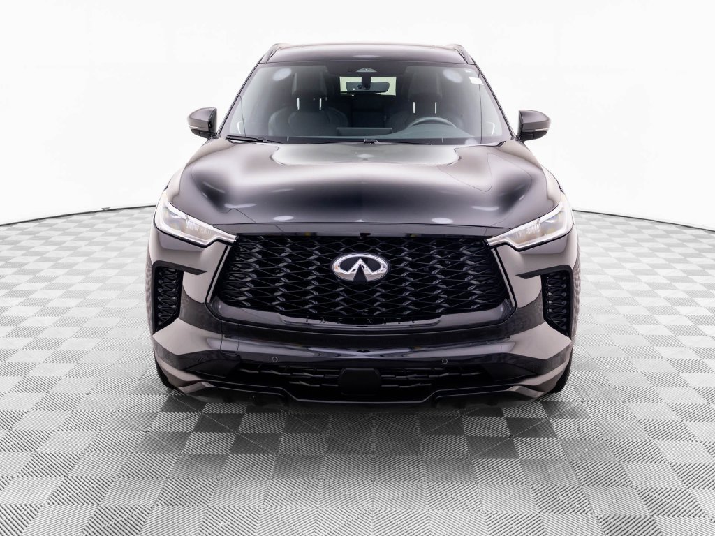 Certified 2025 INFINITI QX60 Luxe w/ Black Edition AWD/4WD image 9