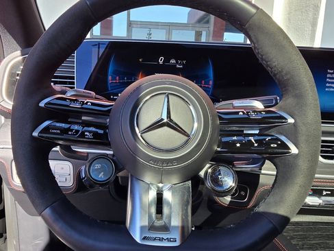 Used 2024 Mercedes-Benz GLE 53 AMG GLE 53 AMG image 24