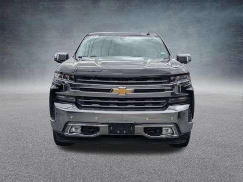 Used 2020 Chevrolet Silverado 1500 LTZ w/ LTZ Plus Package AWD/4WD image 10
