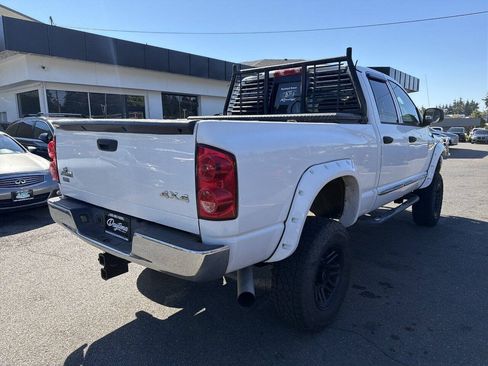 Used 2008 Dodge Ram 2500 Truck SLT w/ Popular Equipment Group AWD/4WD image 3