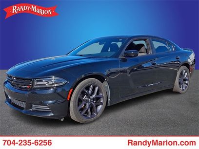 Used 2020 Dodge Charger SXT w/ Blacktop Package