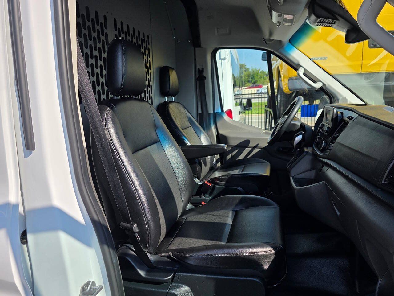 Used 2023 Ford Transit 250 Medium Roof w/ Load Area Protection Package RWD image 9