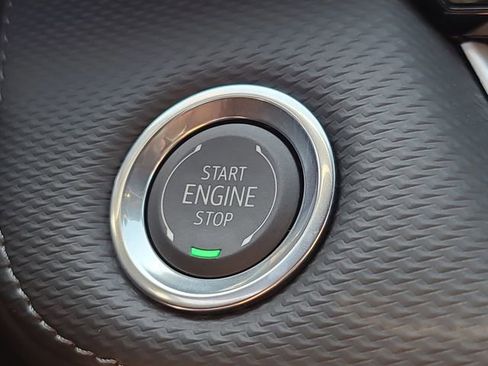 New 2026 Chevrolet Equinox LT w/ Safety and Technology Package FWD image 30