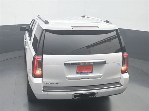 Used 2020 GMC Yukon Denali w/ Denali Ultimate Package image 25