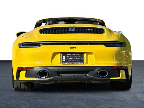 Used 2022 Porsche 911 Carrera S image 8