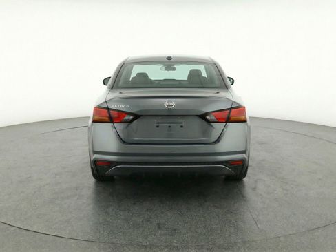 Used 2025 Nissan Altima 2.5 SV image 7