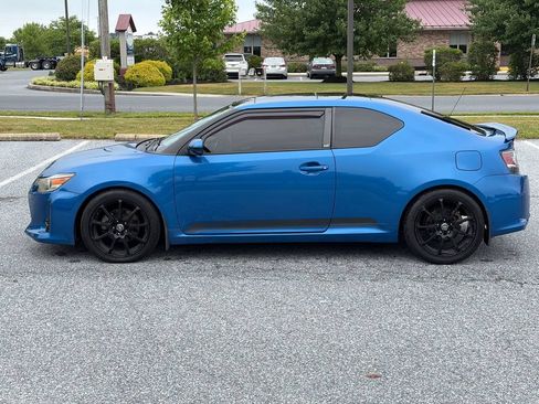 Used 2016 Scion tC FWD image 4