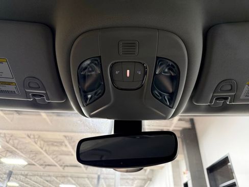 Used 2019 Jeep Compass Altitude image 16