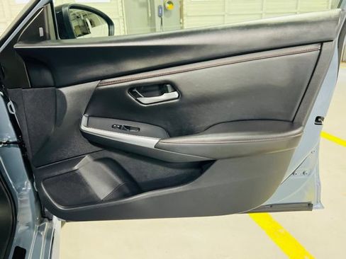 Used 2024 Nissan Sentra SR FWD image 35
