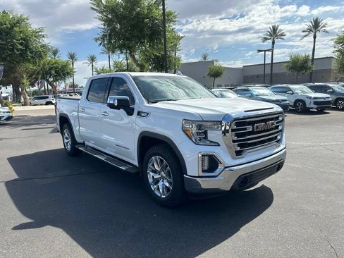 Used 2019 GMC Sierra 1500 SLT AWD/4WD image 3