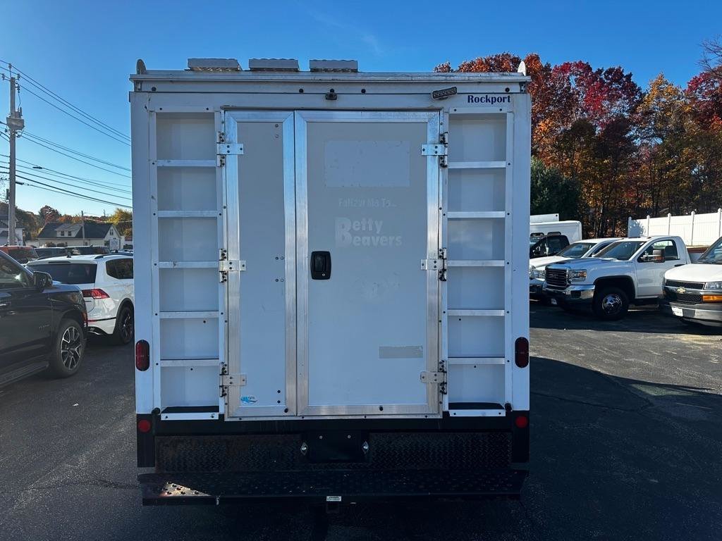 Used 2021 Ford E-350 and Econoline 350 Super Duty w/ Power Windows & Locks Group RWD image 3