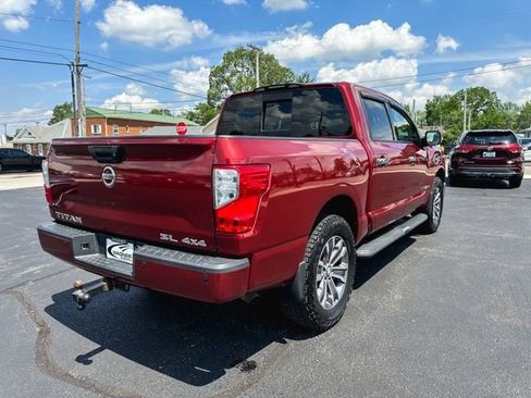 Used 2017 Nissan Titan SL AWD/4WD image 8