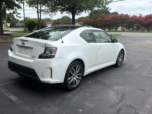 Used 2015 Scion tC FWD image 6