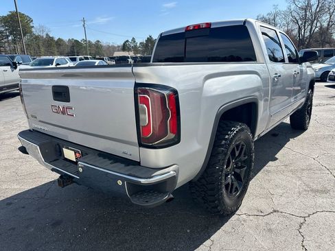 Used 2018 GMC Sierra 1500 SLT image 6