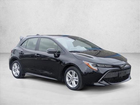 Certified 2022 Toyota Corolla SE image 3