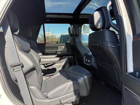 New 2026 Ford Expedition Tremor image 6