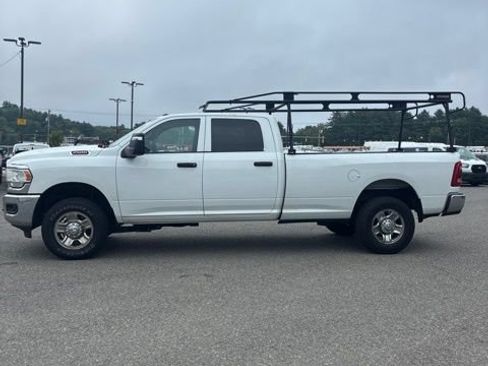 Used 2024 RAM 2500 Tradesman AWD/4WD image 4