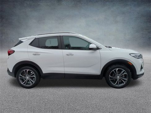 Certified 2022 Buick Encore GX Select image 10