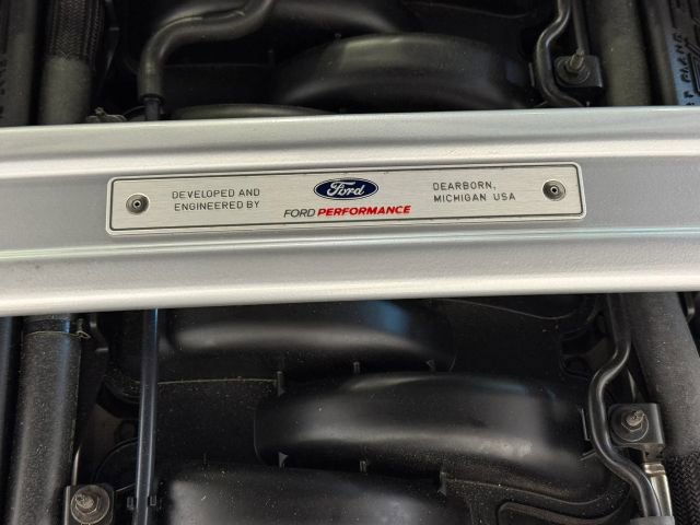 Used 2016 Ford Mustang Shelby GT350 w/ Technology Package RWD image 39