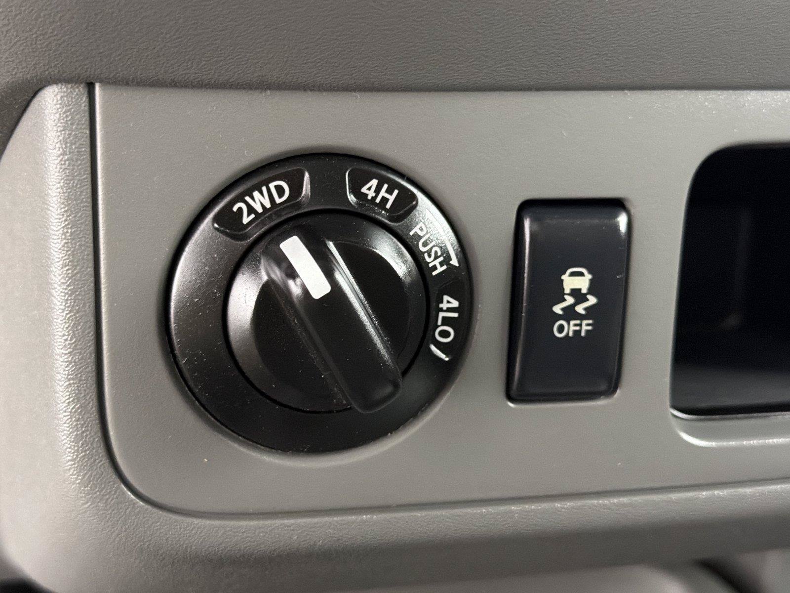Used 2019 Nissan Frontier SV AWD/4WD image 27