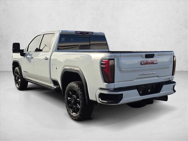 Used 2024 GMC Sierra 3500 AT4 w/ AT4 Premium Plus Package AWD/4WD image 8