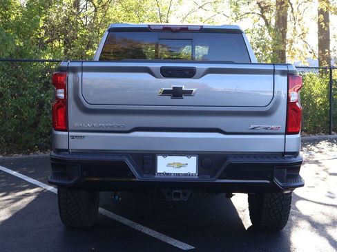 Certified 2024 Chevrolet Silverado 1500 ZR2 image 8