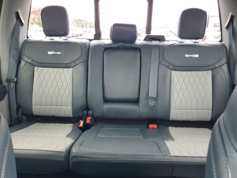 Used 2022 Ford F150 Limited image 19